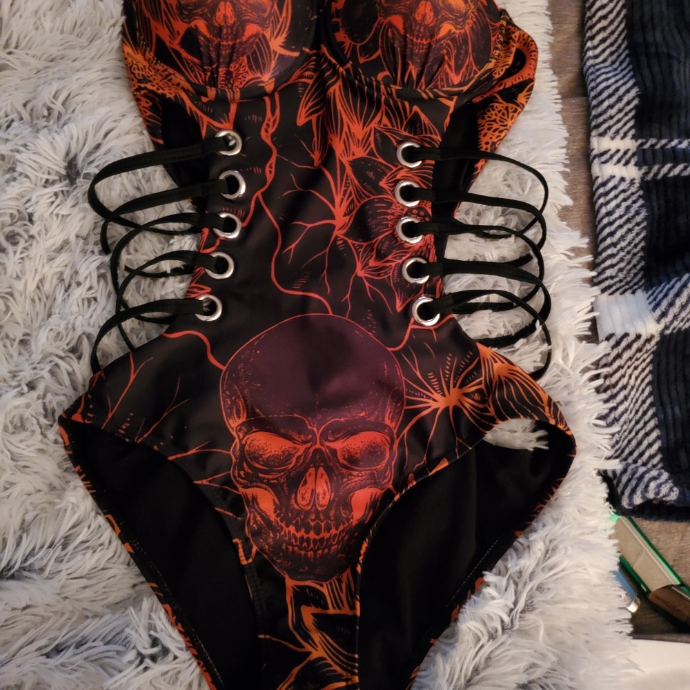 One piece bikini